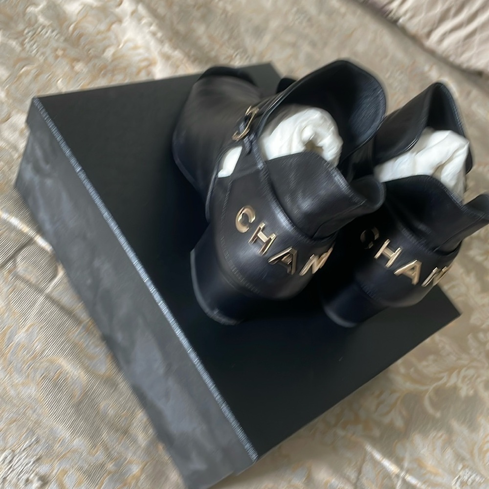 Chanel ankle boots- size 39